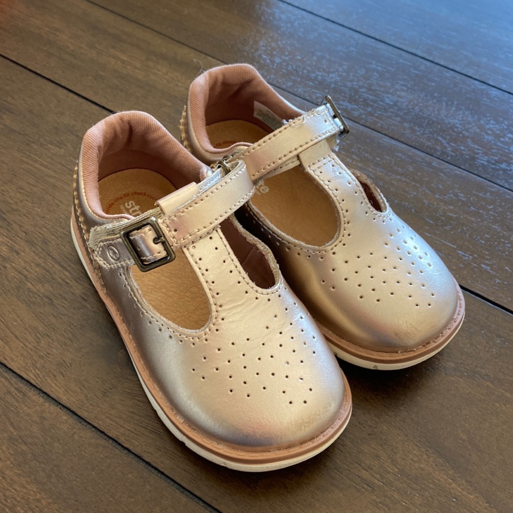 Stride rite 8W